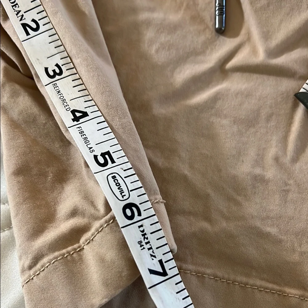 GAP Beige Athletic Drawstring Shorts - Picture 6 of 7